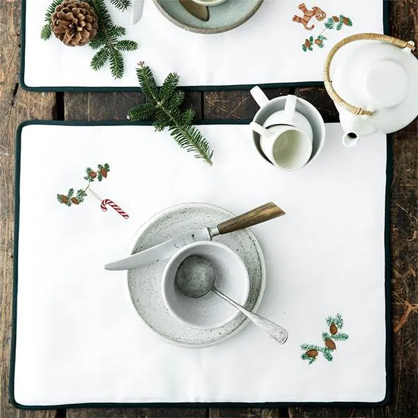 Langkilde & Søn - Juledækkeserviet med sukkerstok - 38 x 50 cm.